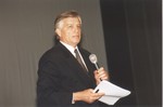 На открытии конференции по когерентной и нелинейной оптике, Москва, 1998 г.